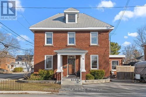 30 EMILY STREET  Carleton Place, ON K7C 1S2