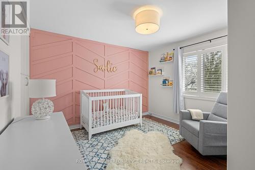 219 Switzer Avenue, Ottawa, ON - Indoor Photo Showing Bedroom