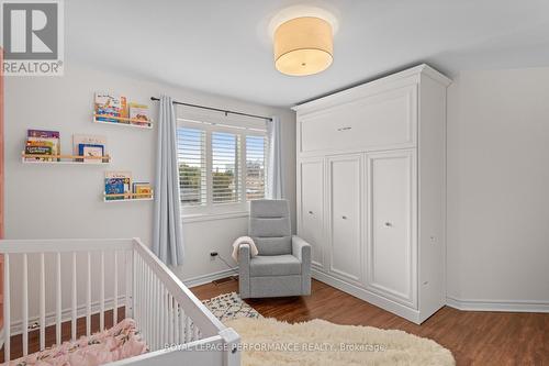 219 Switzer Avenue, Ottawa, ON - Indoor Photo Showing Bedroom
