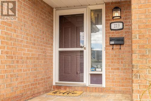 219 Switzer Avenue, Ottawa, ON - Outdoor With Exterior