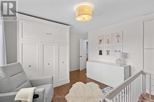 219 Switzer Avenue, Ottawa, ON - Indoor Photo Showing Bedroom