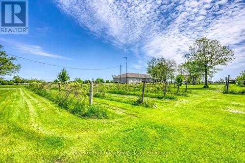 232 Eighth Road E, Hamilton, ON 