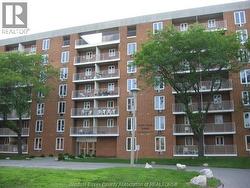 6600 THORNBERRY CRESCENT Unit# 195 Windsor, ON N8T 2X2