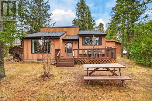 1732 TRADERS TRAIL  Selwyn, ON K0L 1T0
