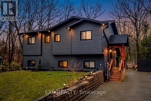 39 BECKETTS SIDE ROAD  Tay, ON L0K 2C0