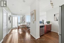 3302 - 2240 LAKE SHORE BOULEVARD W Toronto, ON M8V 0B1
