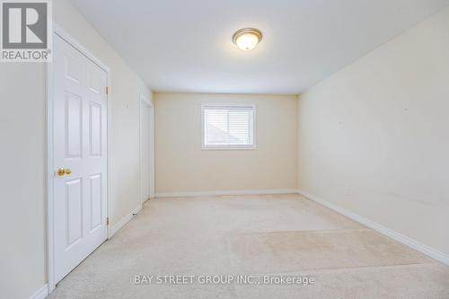 5218 Garland Crescent, Burlington, ON - Indoor Photo Showing Other Room