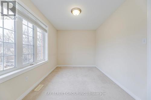 5218 Garland Crescent, Burlington, ON - Indoor Photo Showing Other Room