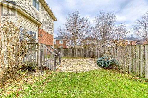 5218 Garland Crescent, Burlington, ON - Outdoor
