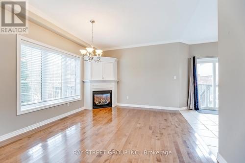 5218 Garland Crescent, Burlington, ON - Indoor With Fireplace