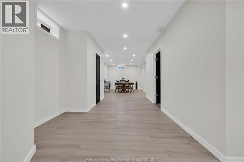 556 Clover, Windsor, ON - Indoor Photo Showing Other Room