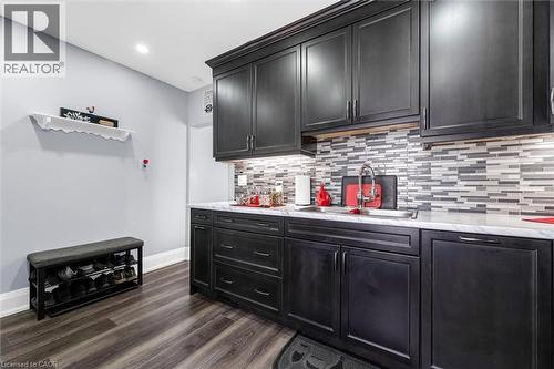 121 Edgemont Street N, Hamilton, ON - Indoor Photo Showing Kitchen