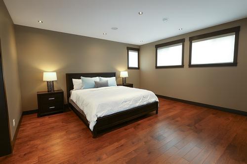 100 Forest Crowne Crescent, Kimberley, BC - Indoor Photo Showing Bedroom