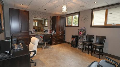 100 Forest Crowne Crescent, Kimberley, BC - Indoor Photo Showing Office
