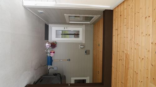 100 Forest Crowne Crescent, Kimberley, BC - Indoor Photo Showing Other Room