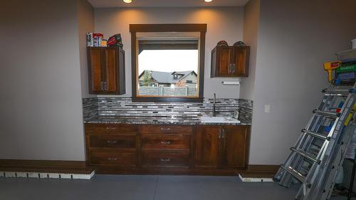 100 Forest Crowne Crescent, Kimberley, BC - Indoor Photo Showing Other Room