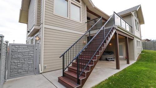 100 Forest Crowne Crescent, Kimberley, BC - Outdoor With Exterior