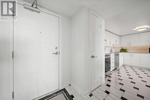 803 - 600 Talbot Street, London East (East F), ON - Indoor