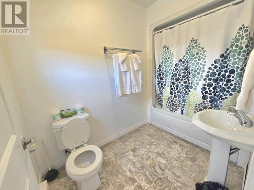 Motel Washroom - 140 Main Street, St. Albans, NL - Indoor Photo Showing Bathroom