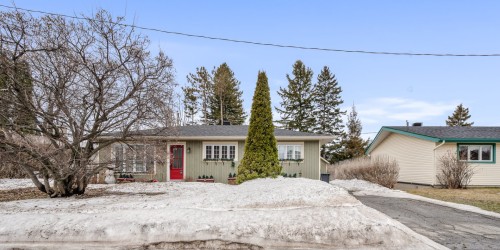 14 Rue Camiré  Lévis (Desjardins), QC G6W 1S3