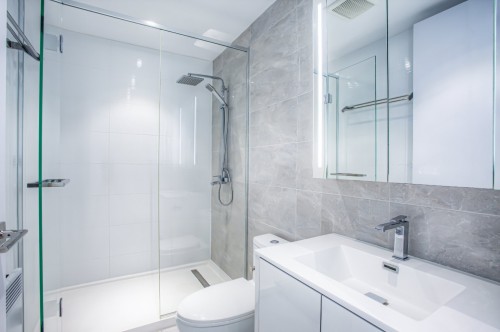 Bathroom - 1704-1188 Av. Union, Montréal (Ville-Marie), QC - Indoor Photo Showing Bathroom