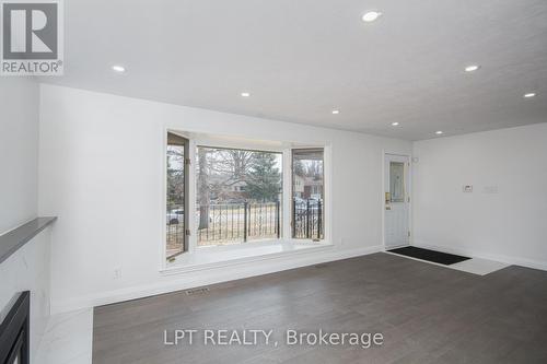 2317 Elmira Drive, Ottawa, ON - Indoor Photo Showing Other Room