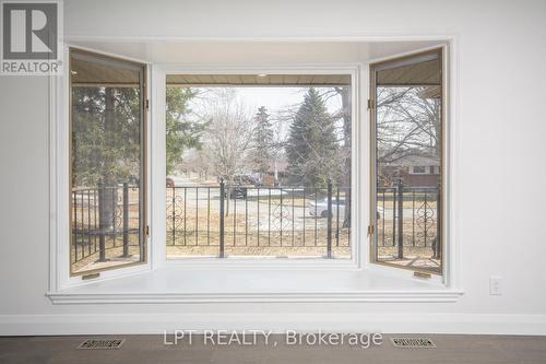 2317 Elmira Drive, Ottawa, ON -  Photo Showing Other Room