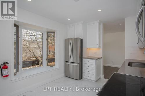 2317 Elmira Drive, Ottawa, ON - Indoor Photo Showing Kitchen