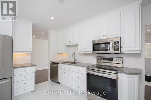 2317 Elmira Drive, Ottawa, ON - Indoor Photo Showing Kitchen