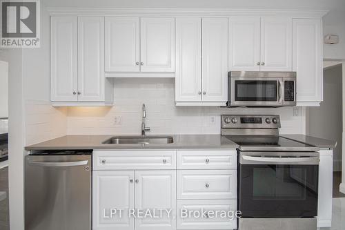 2317 Elmira Drive, Ottawa, ON - Indoor Photo Showing Kitchen