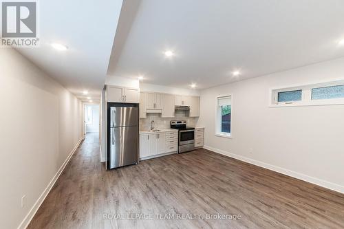 149 Willow Street, Ottawa, ON - Indoor Photo Showing Kitchen