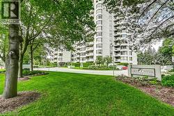 1201 NORTH SHORE Boulevard Unit# 204  Burlington, ON L7S 1Z5