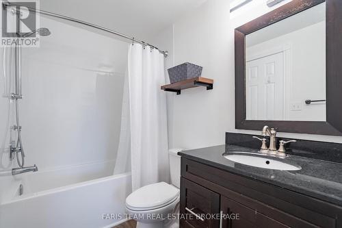 47 Bibby Court, Barrie, ON - Indoor Photo Showing Bathroom