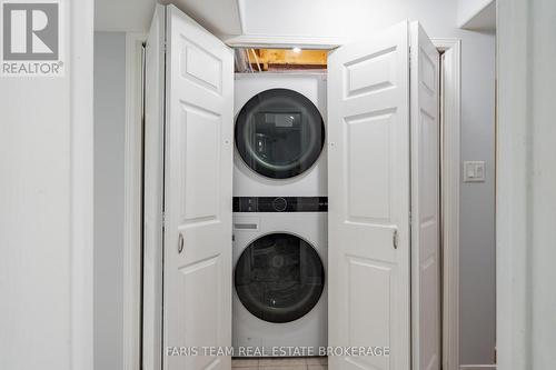 47 Bibby Court, Barrie, ON - Indoor Photo Showing Laundry Room