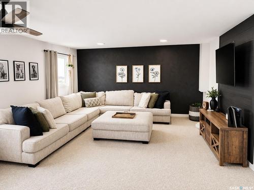 104 Parkview Place, Shellbrook, SK - Indoor Photo Showing Living Room