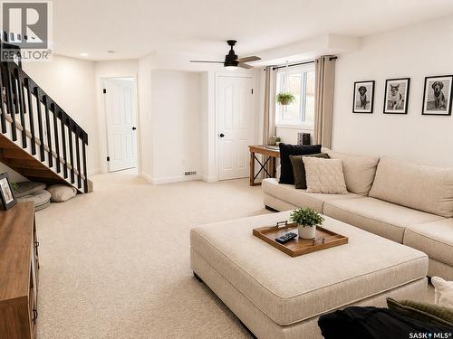 104 Parkview Place, Shellbrook, SK - Indoor Photo Showing Living Room