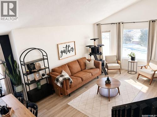 104 Parkview Place, Shellbrook, SK - Indoor Photo Showing Living Room