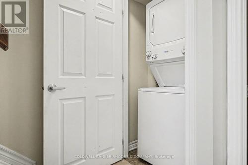 60 Mayflower Private, Ottawa, ON - Indoor Photo Showing Laundry Room