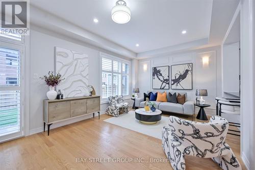 143 Badgerow Way, Aurora, ON - Indoor