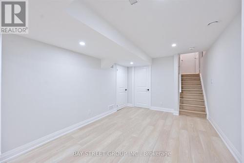 143 Badgerow Way, Aurora, ON - Indoor Photo Showing Other Room