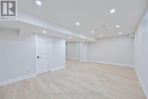 143 Badgerow Way, Aurora, ON - Indoor Photo Showing Other Room