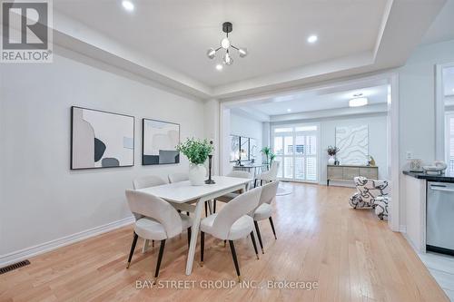 143 Badgerow Way, Aurora, ON - Indoor Photo Showing Dining Room