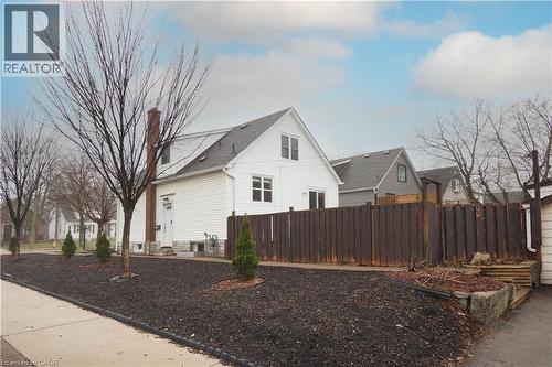 Side - 354 Blucher Boulevard, Kitchener, ON 