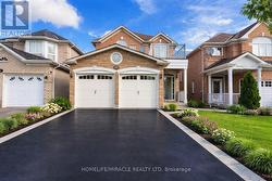 31 BINDER TWINE TRAIL Brampton, ON L6X 4S5