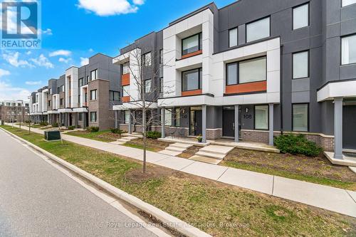 110 Huguenot Road, Oakville, ON - Outdoor With Facade