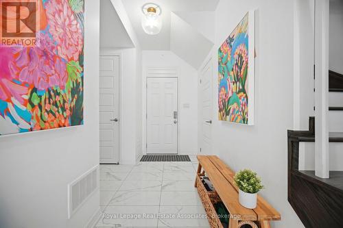110 Huguenot Road, Oakville, ON - Indoor Photo Showing Other Room