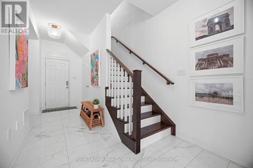 110 Huguenot Road, Oakville, ON - Indoor Photo Showing Other Room