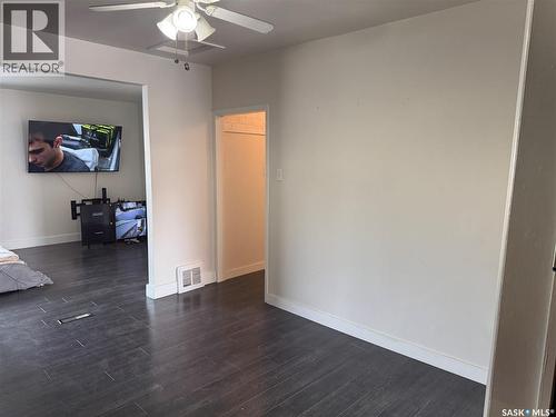 71 22Nd Street E, Prince Albert, SK - Indoor