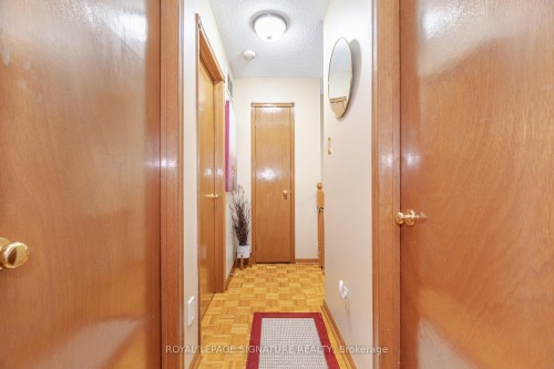 4426 Weeping Willow Drive, Mississauga, ON - Indoor Photo Showing Other Room