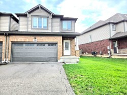 148 Winterberry Boulevard Thorold, ON L2V 0C1